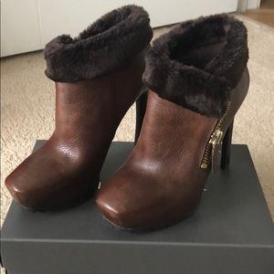Guess Heeled booties
